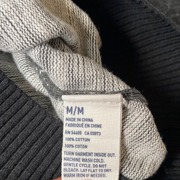 Men’s Knit Crewneck Sweater - Picture 5 of 8